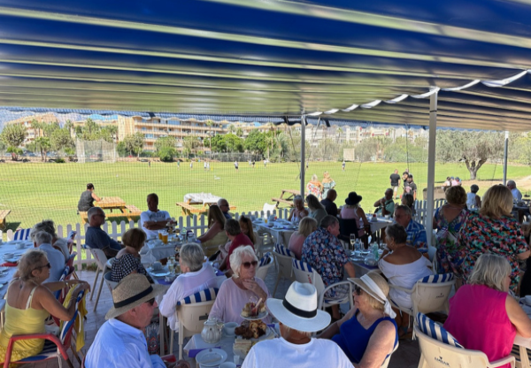 charity cricket match and traditional afternoon tea took place at the Woodbridge Oval in Albir on the Costa Blanca